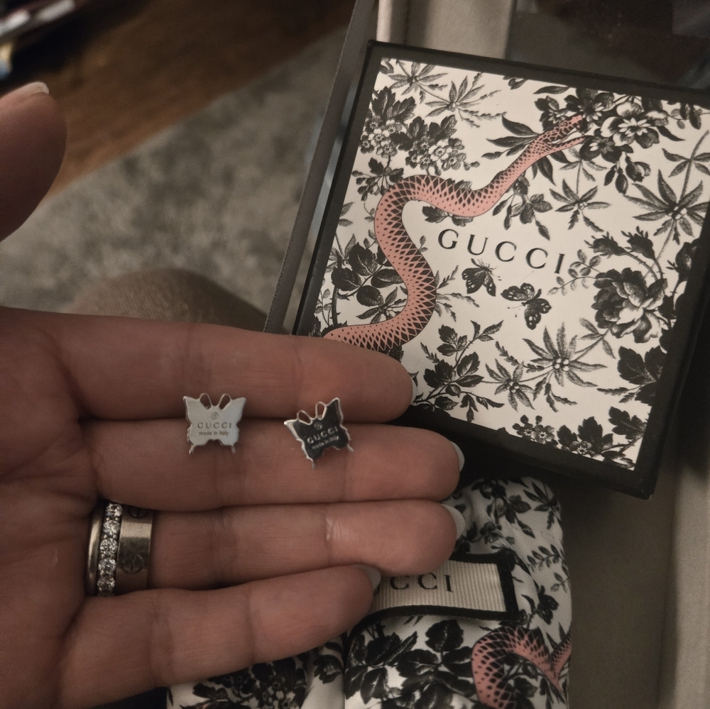 GUCCI Gucci Sterling Silver Earrings Back-type Butterfly Earrings 100% Authentic - Picture 7 of 8